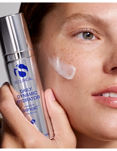 iS Clinical - Przeciwstarzeniowy krem nawilżający z technologią GeneXC Daily Dynamic Hydrator