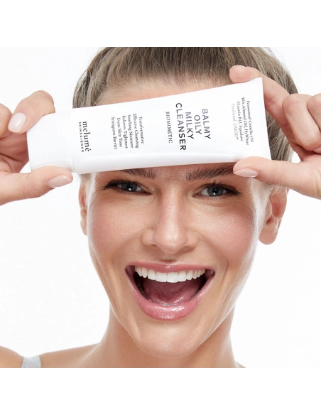 melumé skinscience - Rozświetlający, nawilżający balsam do oczyszczania skóryBalmy Oily Milky Cleanser