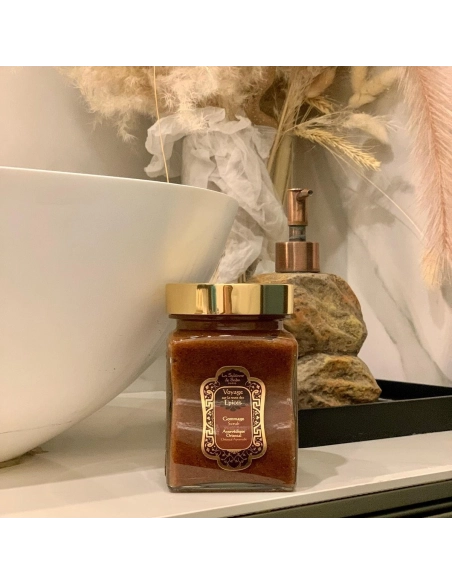 La Sultane de Saba Scrub do ciała Ayrurvedic Scrub 300 ml