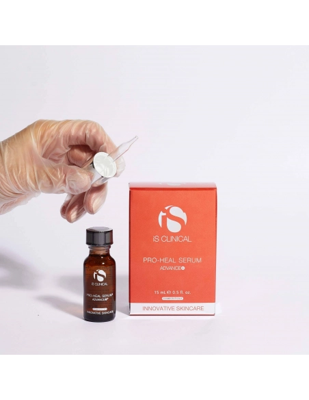 is Clinical - Pro-Heal Serum Advance Serum z witaminą C i retinolem 30 ml