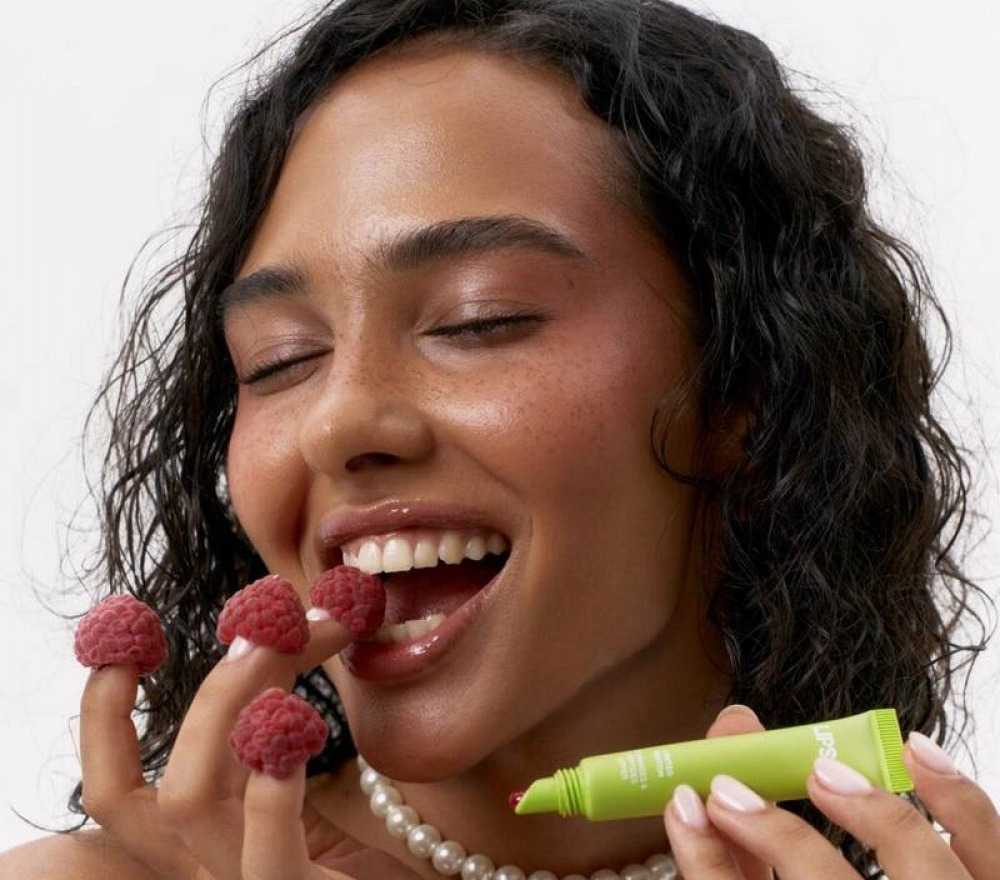 LIPPER – błyszczyk nowej generacji. Dlaczego warto go mieć?